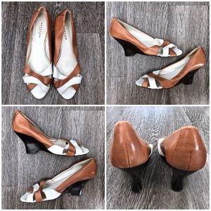 REACTION KENNETH COLE Leather Wedges